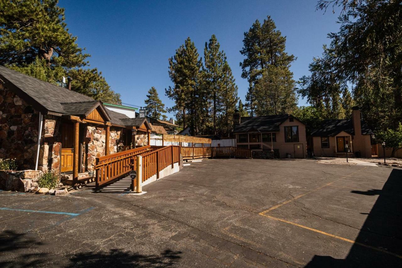 Embers Lodge & Cabins Big Bear Lake Exteriör bild